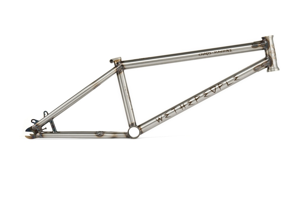 CHAOS MACHINE 20" join our newsletter (3)