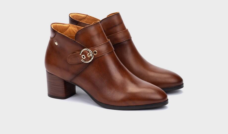 CALAFAT - Botines de tacón  para mujer. (3)