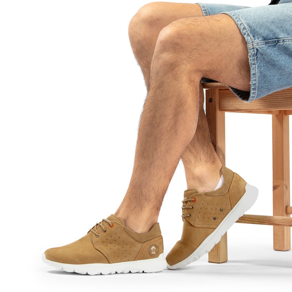 Julius C42 Nobuck Camel (1)