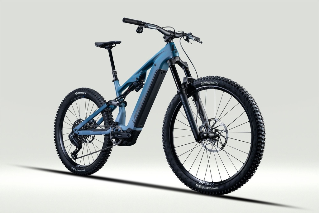 Overvolt AM CF 7.8 (3)