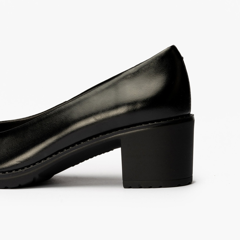 Zapato de Salón Clásico Tacón Medio Negro (4)