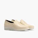 Mocasín Mujer Cuña Baja Beige (2)