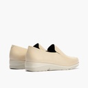 Mocasín Mujer Cuña Baja Beige (3)