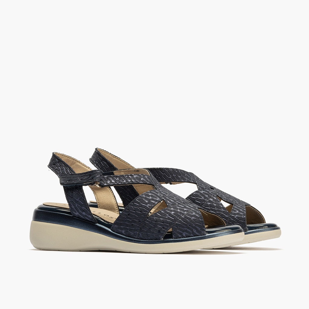 Sandalia asimétrica con velcro en piel grabada fantasía AZUL (3)