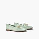 Mocasin plano con adorno metal mujer en piel charol TURQUESA (2)