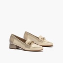 Mocasin con adorno metal mujer en piel charol BEIGE (2)