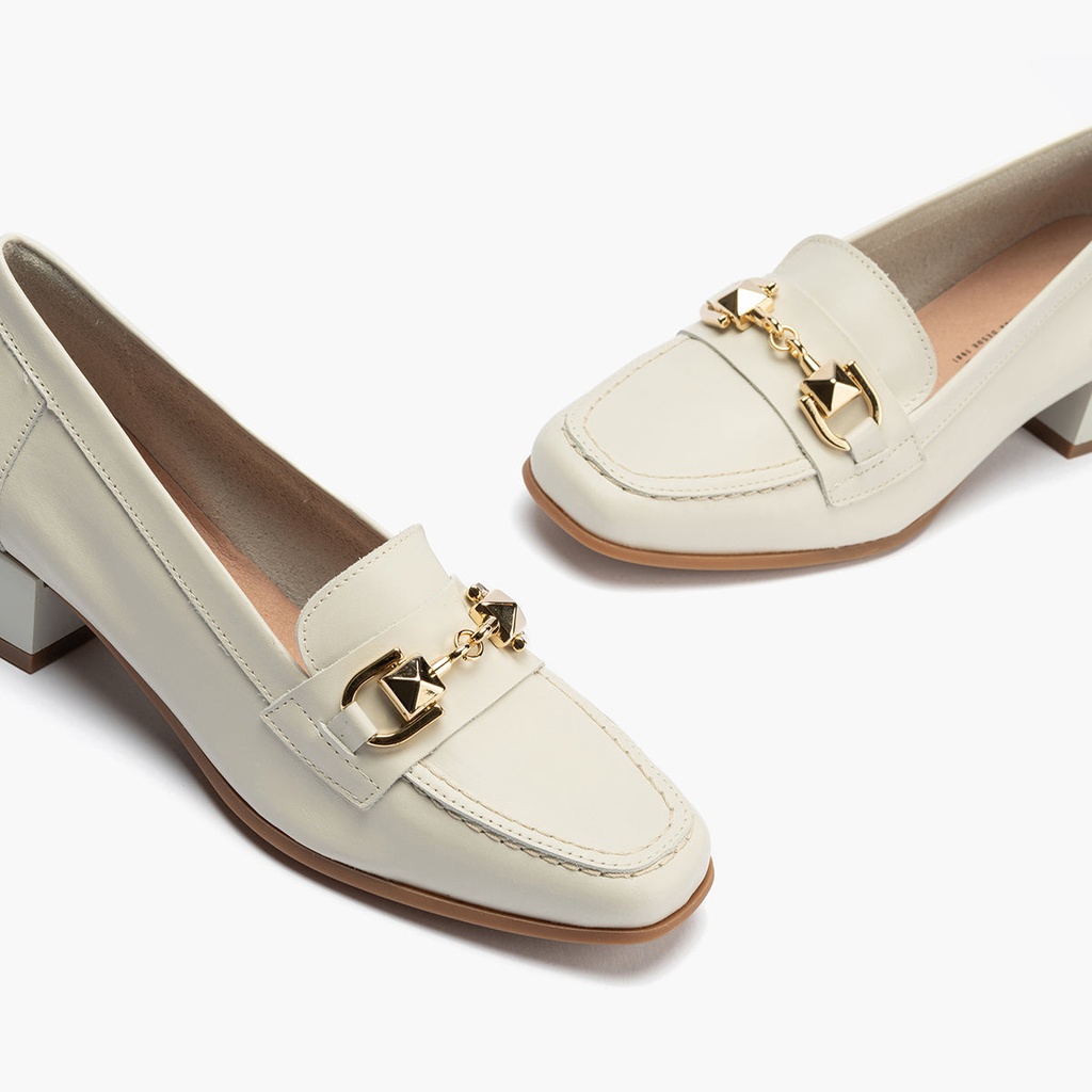 Mocasin con adorno metal mujer en piel napa BLANCO (1)