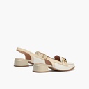 Mocasin punta cuadrada talon abierto mujer con hebilla en piel charol BLANCO (4)