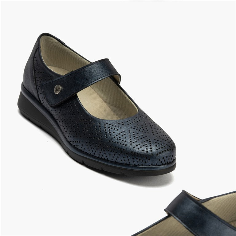 Zapato mercedes plano ancho especial con acabado brillante y suave Marino (1)