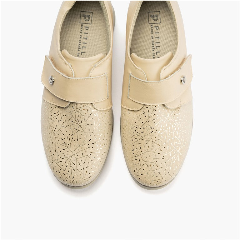 Zapato anchos especial con velcro en lycra y piel napa Crema (2)