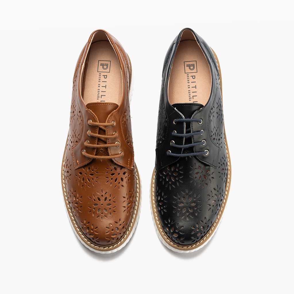 Zapato blucher con cordones, en piel napa perforada Cuero (5)