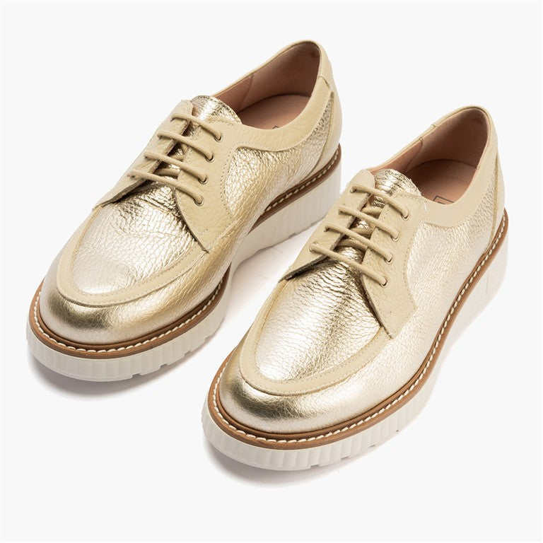Zapato blucher con cordones y reflejos brillantes Oro (1)