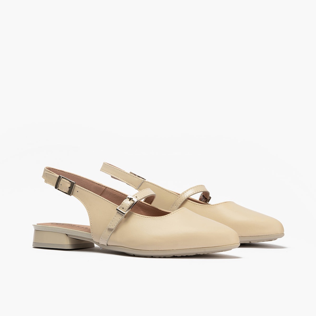 Bailarina con tacón bajo y punta fina Crema (2)