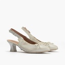 Zapato de salón con tacón medio, punta fina y pulsera Plata (1)