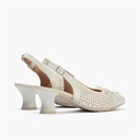 Zapato de salón con tacón medio, punta fina y pulsera Plata (2)
