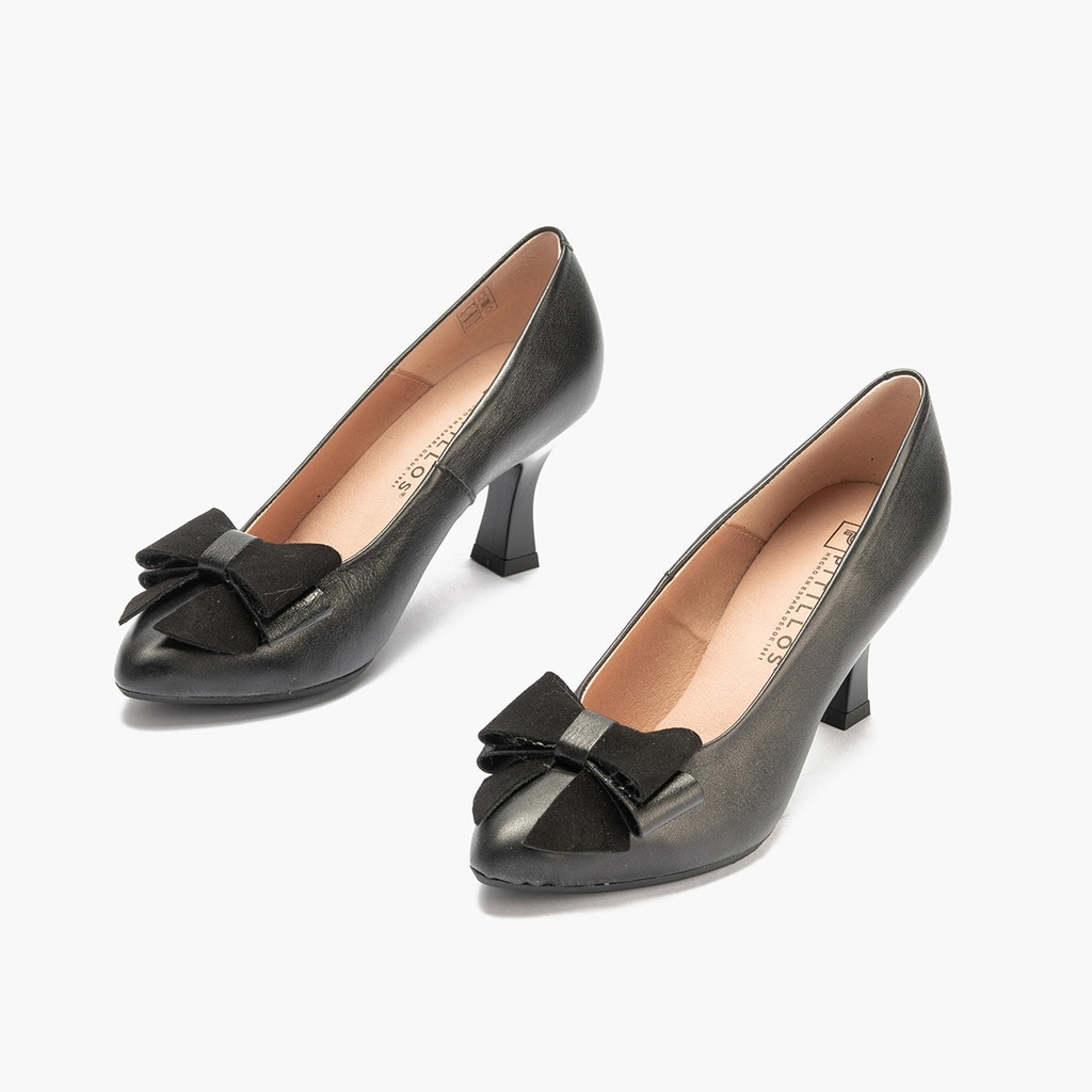 Zapato de salón con tacón alto, punta fina y detalle de lazo Negro (1)