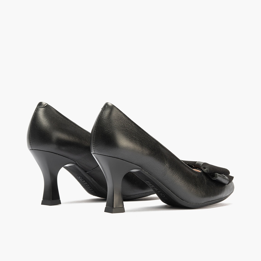 Zapato de salón con tacón alto, punta fina y detalle de lazo Negro (3)