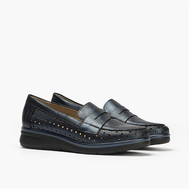 Mocasín plano con antifaz en piel napa fantasía y piel napa con acabados metalizados Marin (3)