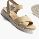 Sandalia deportiva con cruzados y pulsera Crema (4)