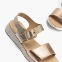 Sandalia deportiva con velcro Nude-Oro (4)