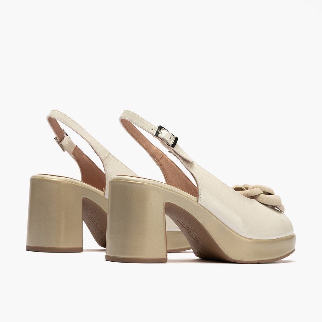 Zapato de salón con tacón plataforma y detalle floral Glacial (4)