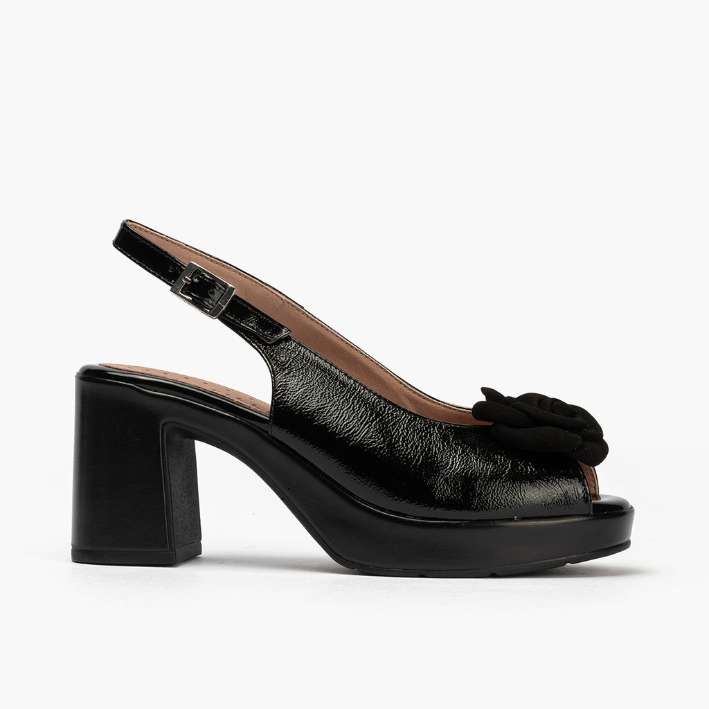 Zapato de salón con tacón plataforma y detalle floral Negro (1)