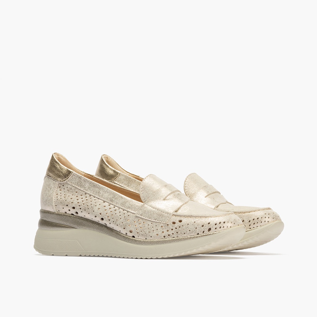 Mocasin antifaz con picados mujer en piel combinada ORO (1)
