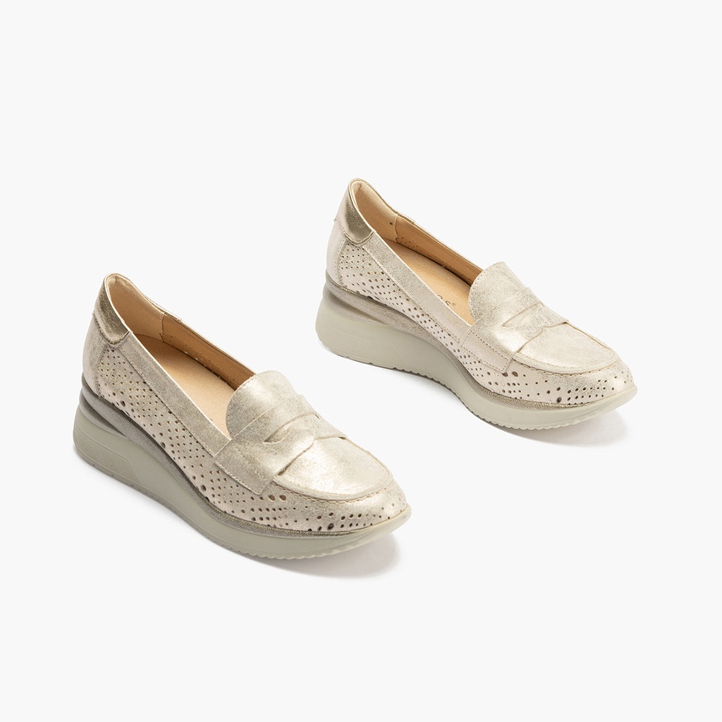 Mocasin antifaz con picados mujer en piel combinada ORO (3)
