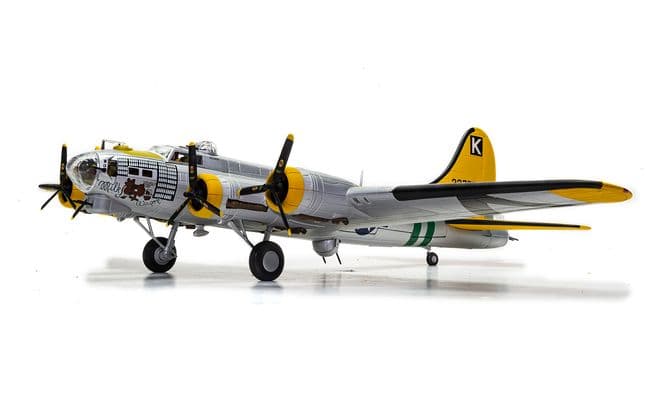 Boeing B-17G Flying Fortress 43-37756/G 'Milk Wagon' (6)