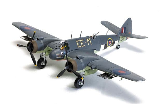 Bristol Beaufighter TF.X - LZ451 / EE-M 'The Ancient Mariner' (4)