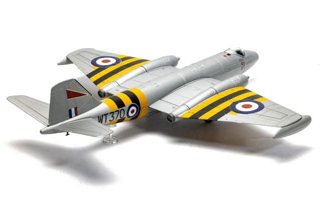 English Electric Canberra B.6 WT370 -Wg. Cdr. Paul Mallorie (5)