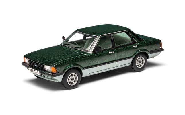 Ford Cortina Mk5 1.6 Carousel, Forrest & Crystal Green (1)