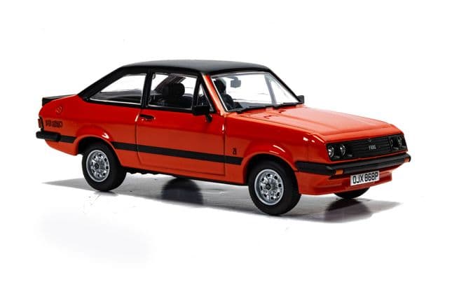 Ford Escort Mk2 RS2000, Carnival Red (2)