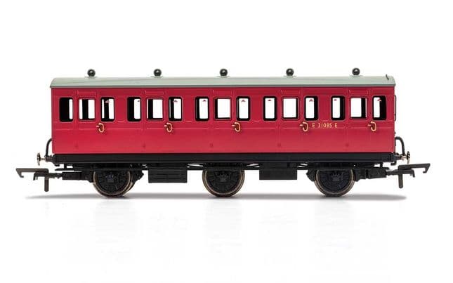 BR, 6 Wheel Coach, 3rd Class, E31085 - Era 4 (1)