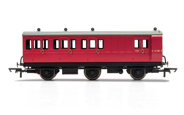 BR, 6 Wheel Coach, Brake 3rd Class, E31185 - Era 4 (1)