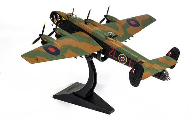 Handley Page Halifax MkV 'London's Revenge / L for Lana' - RCAF No.427 Sqn - RAF Leeming (2)