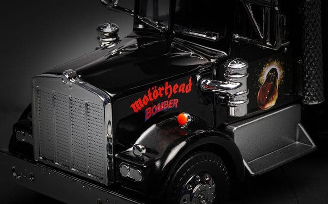 Heavy Metal Trucks - Motorhead 'Bomber' (3)