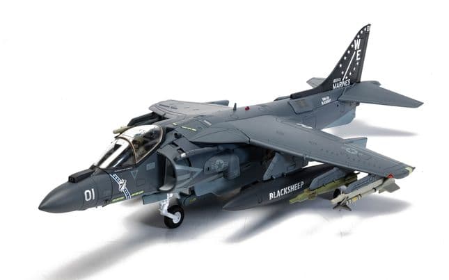 McDonnell Douglas AV-8B Harrier II Plus - 165001/01 - VMA-214 'Black Sheep' (4)