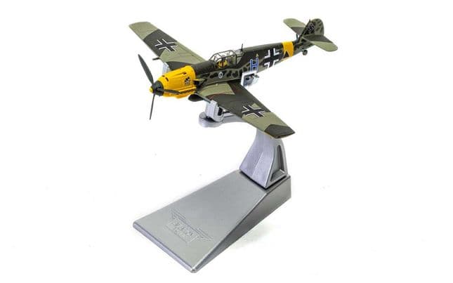 Messerschmitt Bf 109E-7/B Blue H Triangle, II (4)
