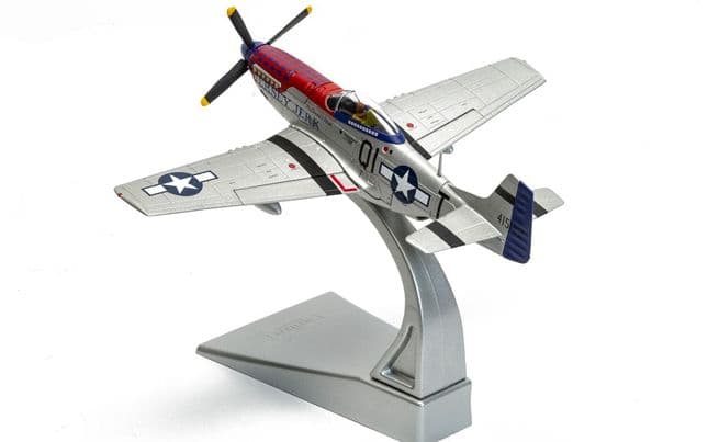 North American P-51D Mustang 'Jersey Jerk' - 356th USAAF - Major Donald Strait (4)