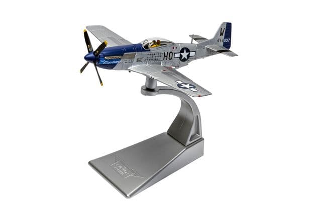 North American P-51D Mustang ‚'Moonbeam McSWINE' - Capt. William T. 'Bill' Whisner Jr (1)