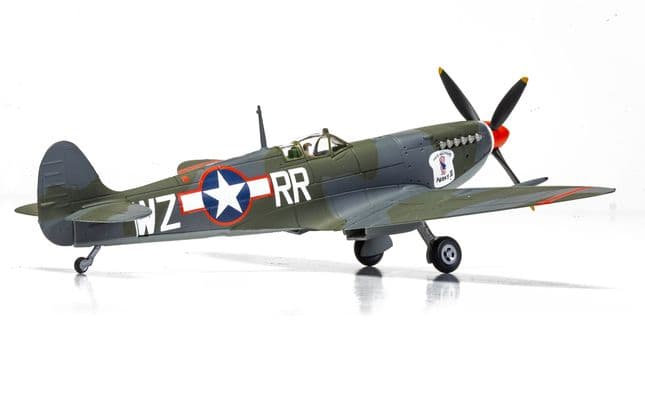 Supermarine Spitfire Mk.IXc 'Porky II' - 31st USAAF - Lt. Robert Connor (7)