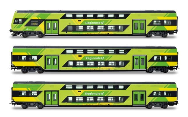 FS Trenitalia, set di 3 carrozze Vivalto a due piani (una pilota + 2 intermedie), nuova livrea “Regionale” (1)