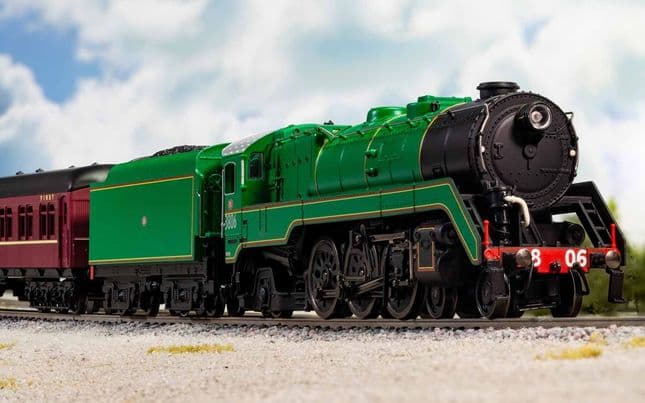 NSW, locomotiva a vapore classe C38 "Pacific" 4-6-2 #3806, livrea nera/verde, ep. III (3)