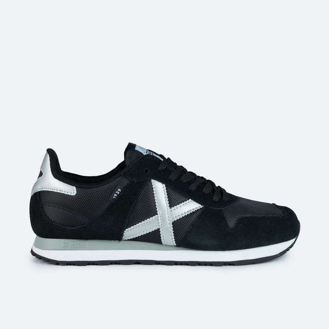 MUNICH MASSANA 432 Retro Running trainers Black and Silver (1)