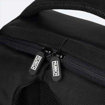 MUNICH BACKPACK SHIELD KHAKI (8)