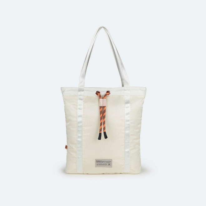 DEEP TOTE BACKPACK WHITE (1)