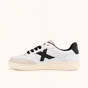 MUNICH LEGIT 120 Sneakers Retro tennis and skate classic design in White and Black (4)