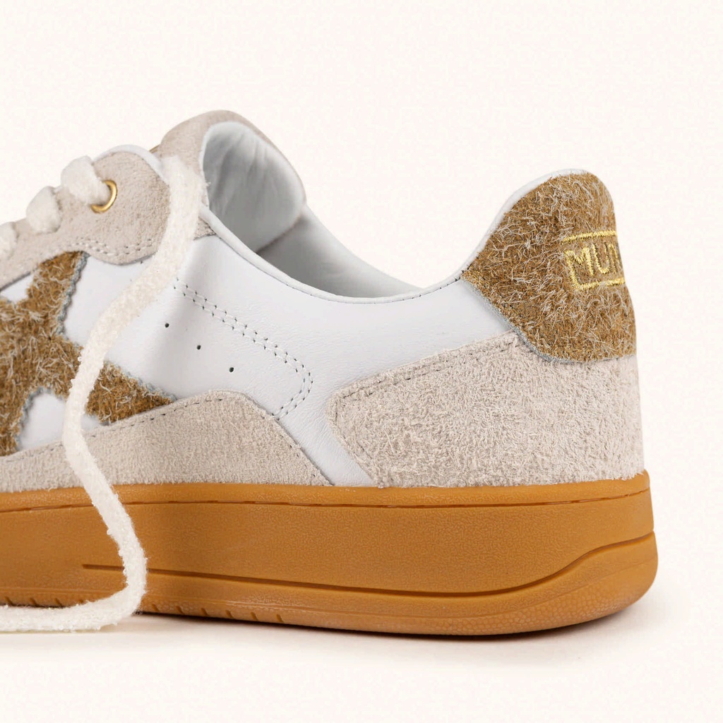 MUNICH LEGIT 121 Sneakers Retro tennis and skate classic design in White, Sand and Caramel (3)