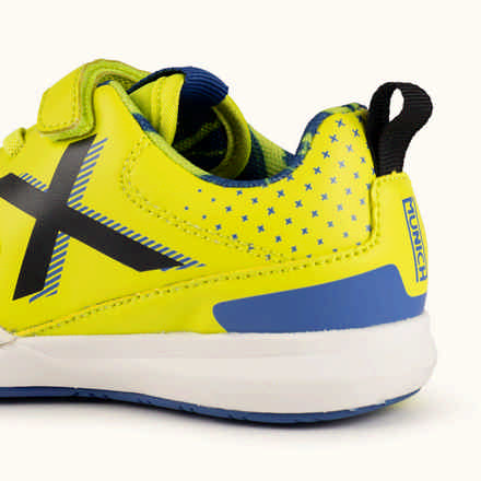 MUNICH G-3 KID VCO 468 Children's Indoor Football Shoes Blue and Yellow with Velcro (11)
